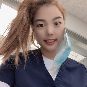 Meet your Posher, Ellen